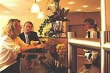 Schlosspark Hotel Berlin 4*,
